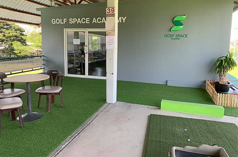 สนามไดร์ฟกอล์ฟ วันโอวัน / Golf One O One Driving Range