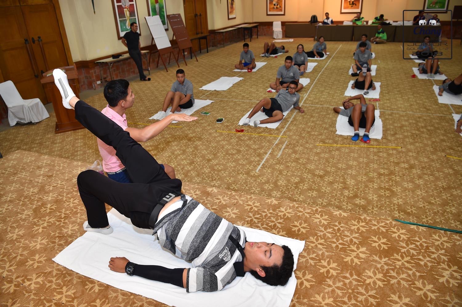 โปรเอิร์ธ golfspaceacademy